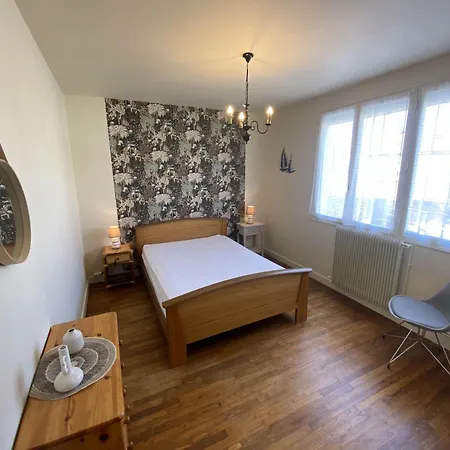 Maison Souvenir D'Enfance - Proche Plage - Garage بيت للعطل