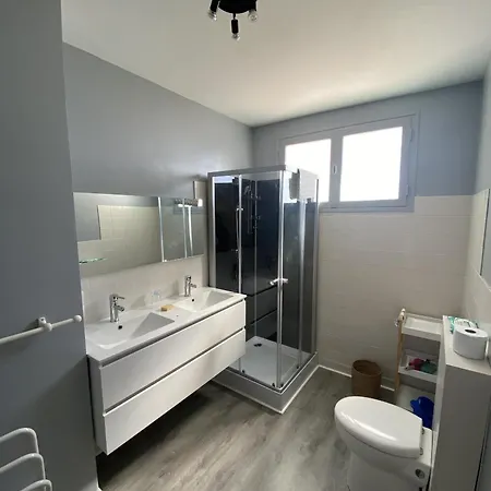 Holiday home Maison Souvenir D'Enfance - Proche Plage - Garage